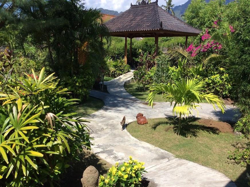 Taman Dewi Sri Villa Et Bungalow Пемутеран Экстерьер фото